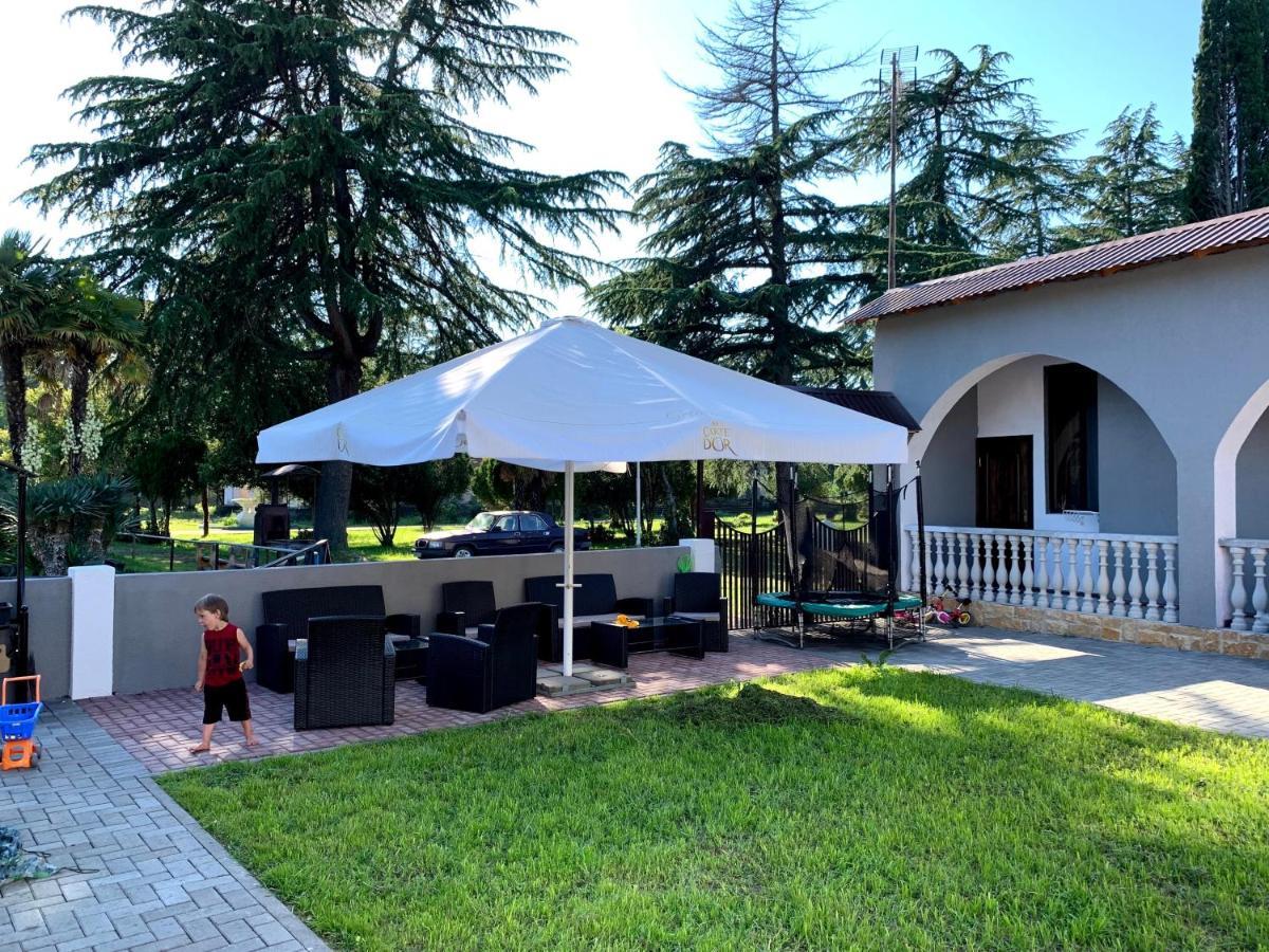 פיזונדה Mini Hotel Amra מראה חיצוני תמונה